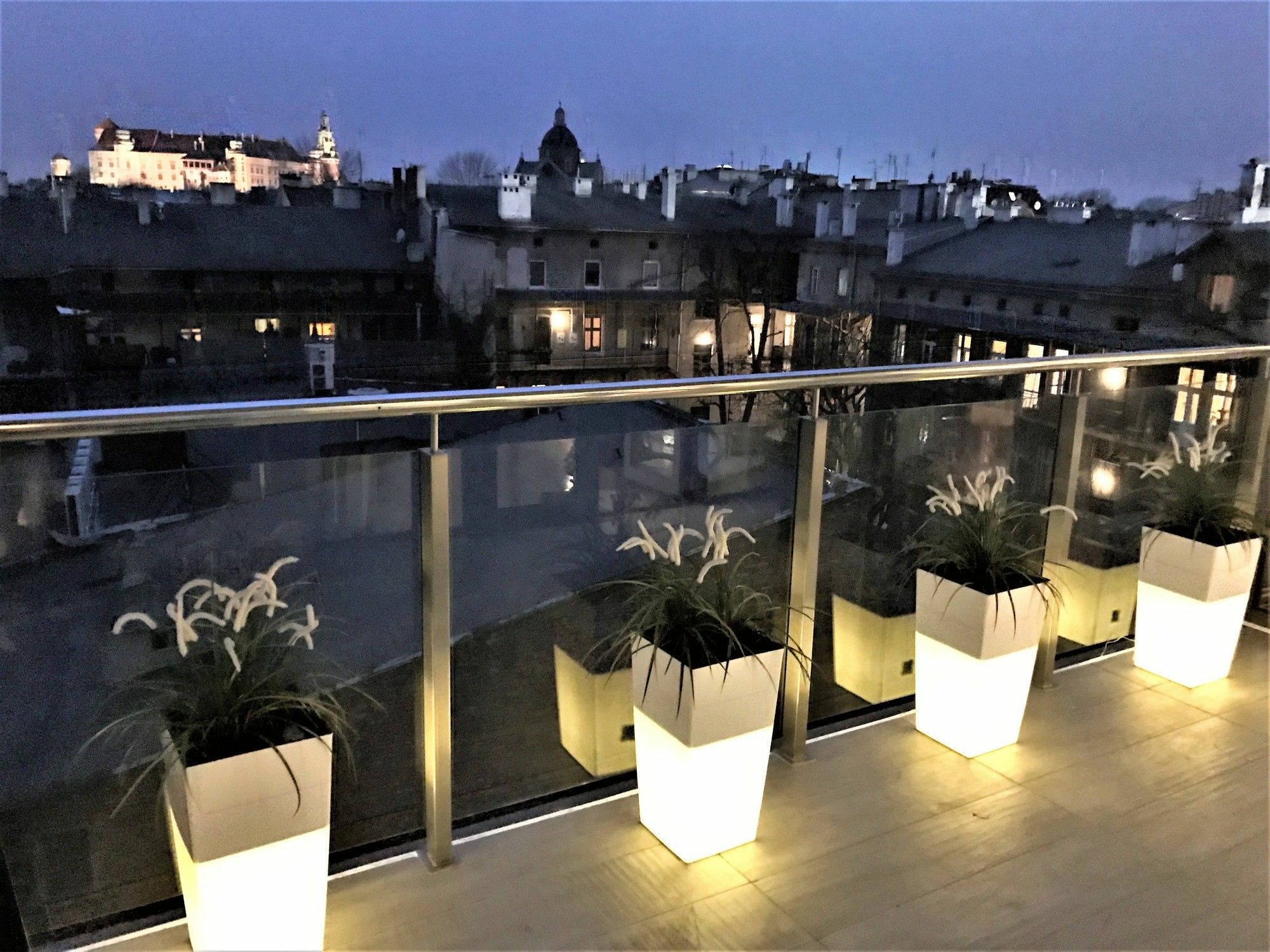 Mondrian Luxury Suites & Apartments Krakow Old Town Exterior foto
